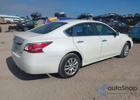 2014 Nissan Altima 2.5/2.5 S/2.5 Sl/2.5 Sv from USA, damaged, VIN 1N4AL3AP5EC271480